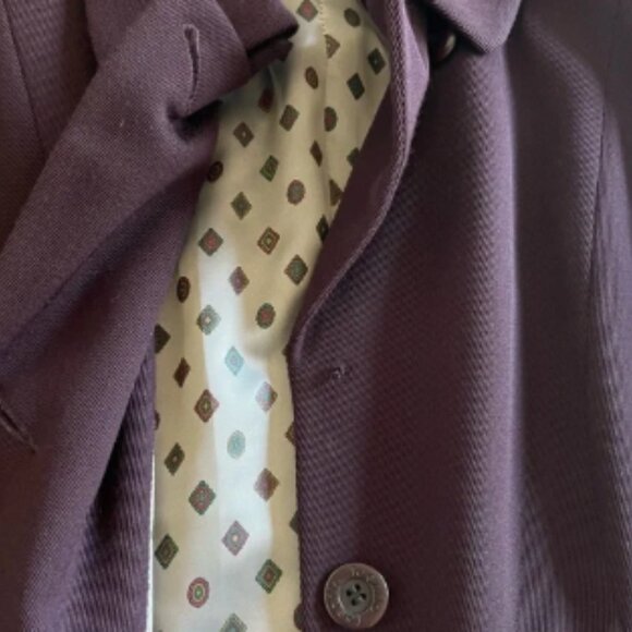 Teenflo Women's Elegant Dark Purple Blazer - Picture 5 of 8